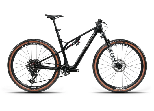 Bicicleta Invictus G3 Black Edition SSL