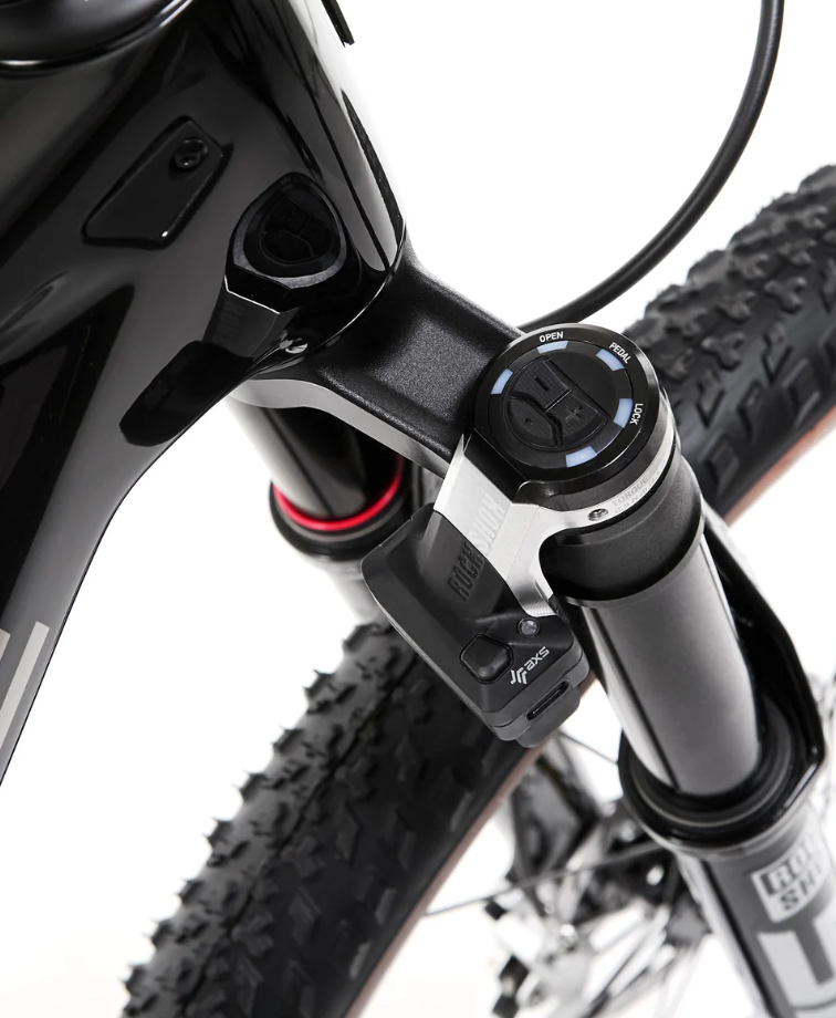 Bicicleta Invictus G3 Black Edition SSL