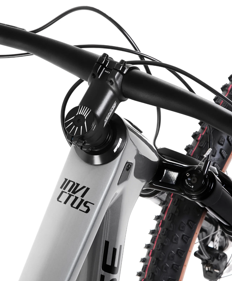 Bicicleta Invictus G3 Pro