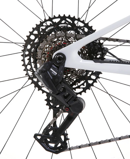 Bicicleta Invictus G3 Pro